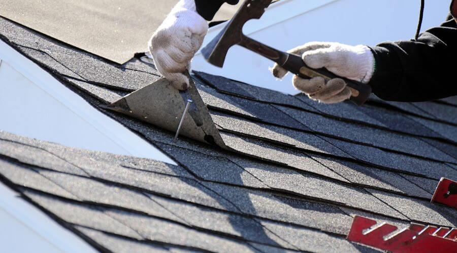 Expert Emergency Roof Repairs services in Massapequa, NY